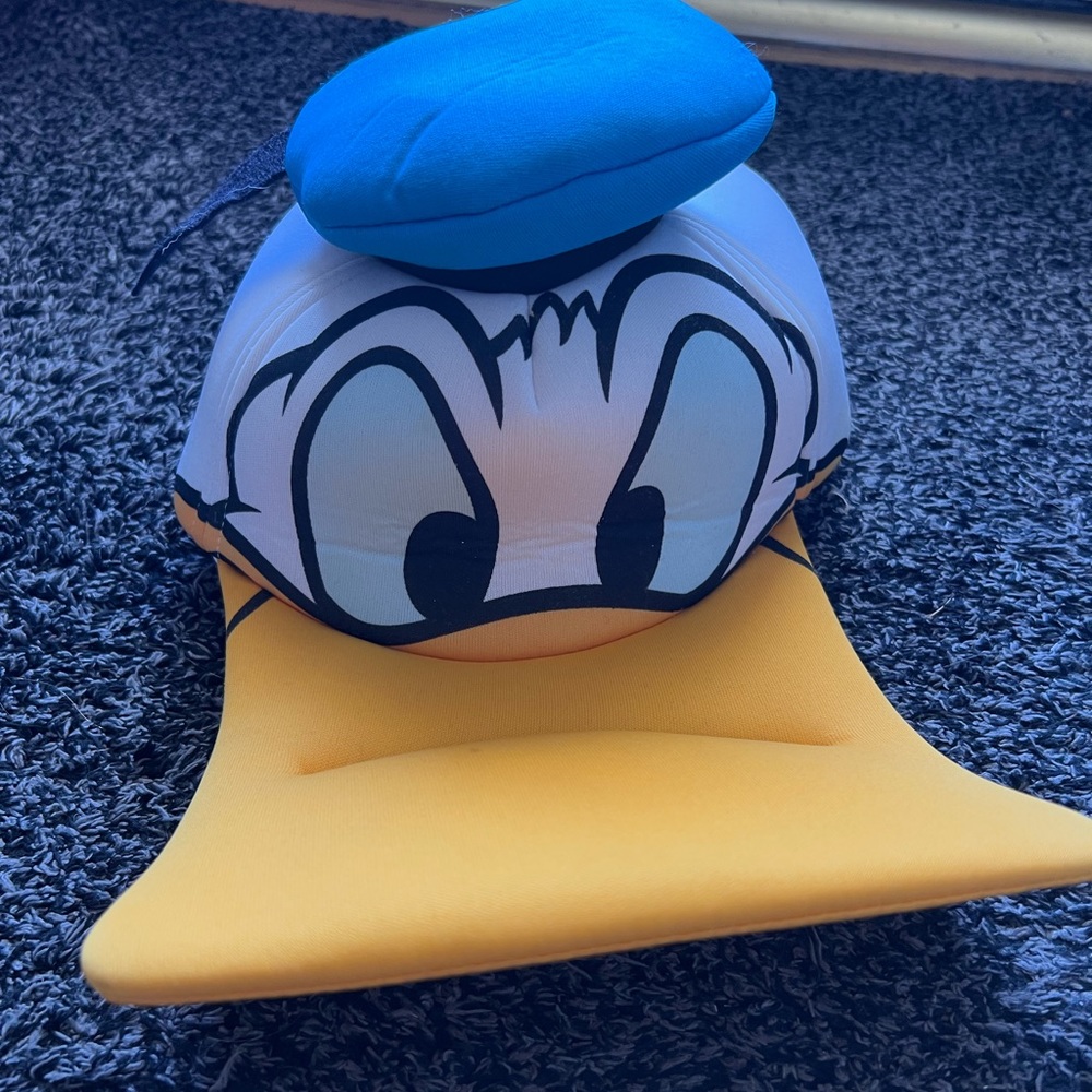 Donald Duck Disney hat